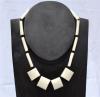 25031 Bone necklace